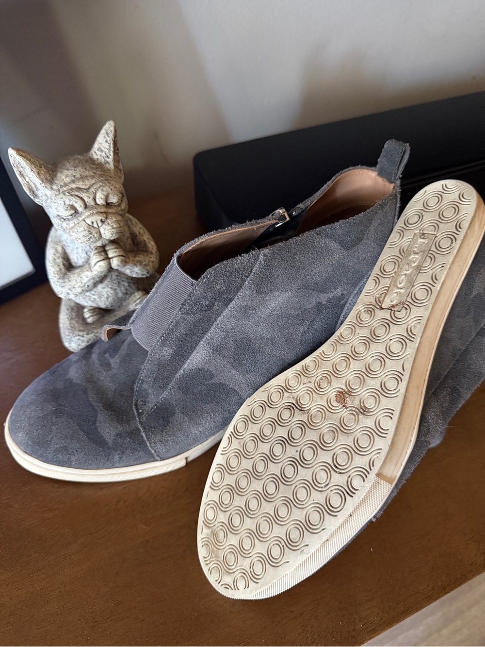 LINEA PAOLA Gray Suede Camo zip-on wedge shoes